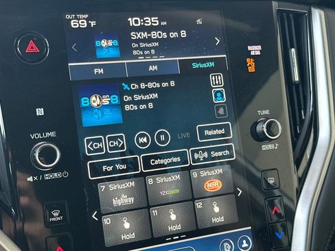 Used 2024 Subaru Outback Premium image 18