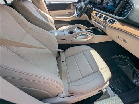 Used 2021 Mercedes-Benz GLE 350 4MATIC image 22