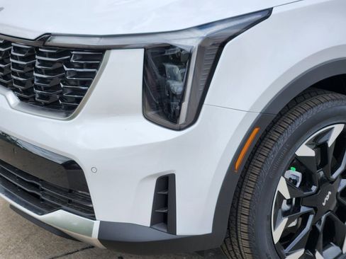 New 2026 Kia Sorento EX FWD image 7