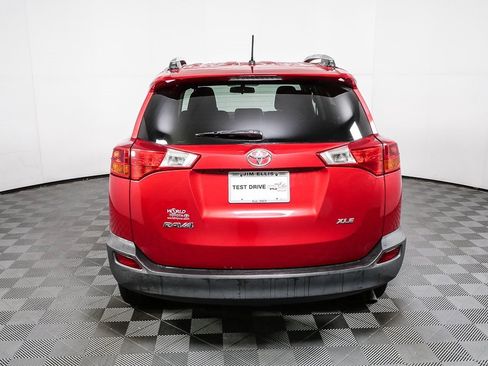 Used 2013 Toyota RAV4 XLE image 25