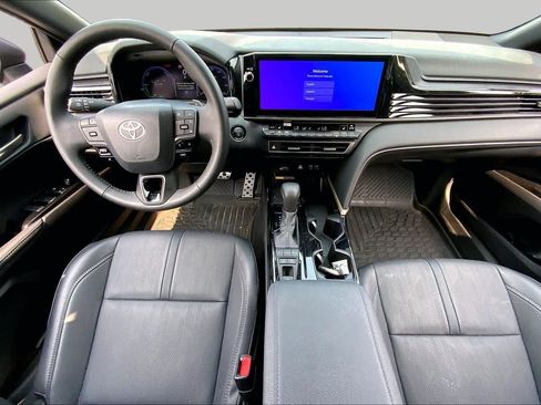 Used 2026 Toyota Camry XSE AWD/4WD image 16