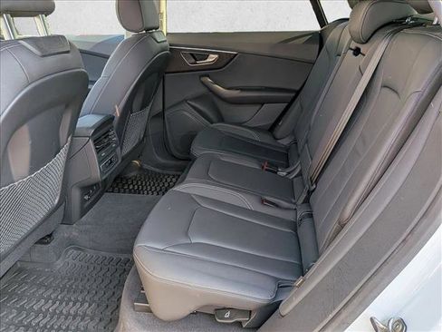 Used 2023 Audi Q8 Premium w/ Convenience Package image 14