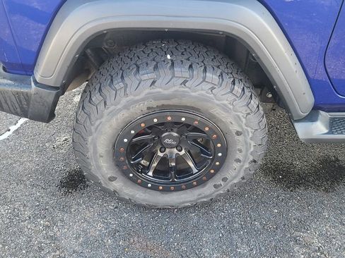 Used 2018 Jeep Wrangler Sport S image 13