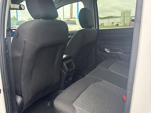 Used 2024 Ford Ranger XLT w/ Equipment Group 301A High AWD/4WD image 9