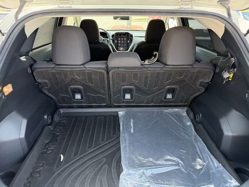 Used 2024 Subaru Crosstrek 2.0i Premium image 40