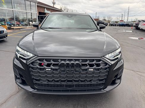 Used 2025 Audi S8 w/ Executive Package AWD/4WD image 30