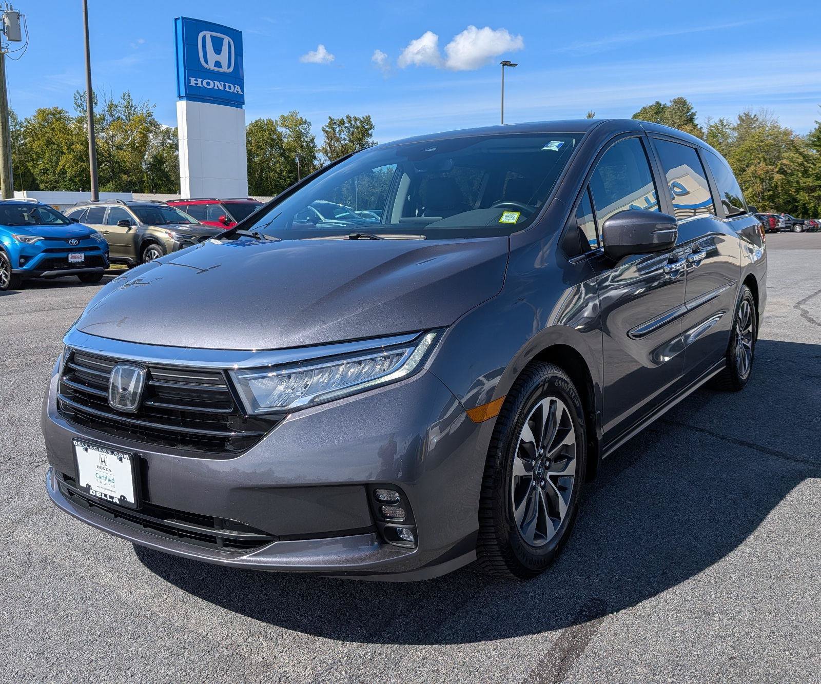 Used 2023 Honda Odyssey EX-L image 4