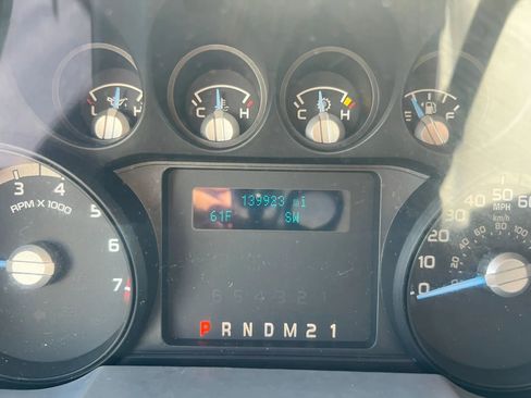 Used 2015 Ford F250 XLT AWD/4WD image 25