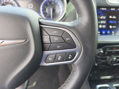 Used 2021 Chrysler 300 Touring L RWD image 37