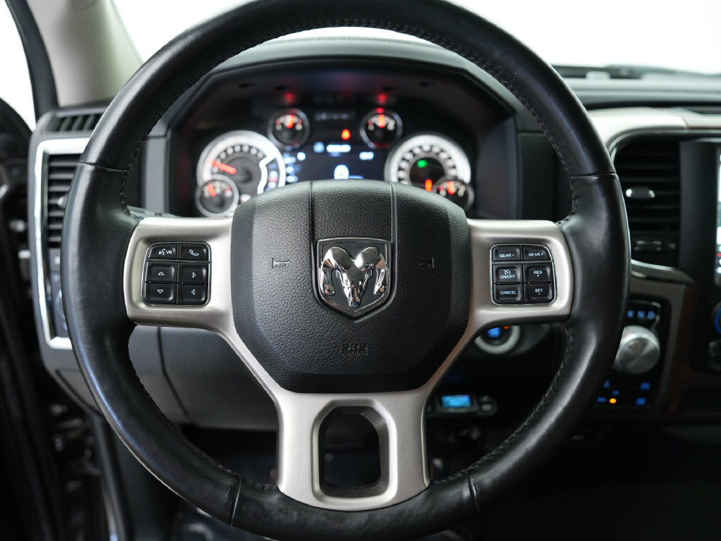 Used 2018 RAM 1500 Laramie w/ Convenience Group AWD/4WD image 12