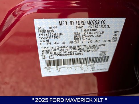 New 2025 Ford Maverick XLT image 32