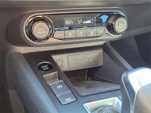 Certified 2026 Nissan Kicks SV image 29