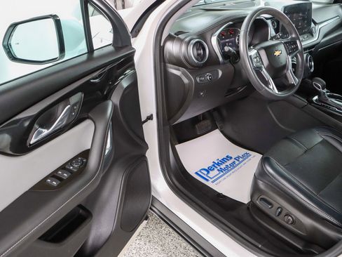 Used 2023 Chevrolet Blazer LT w/ Driver Confidence Package image 3