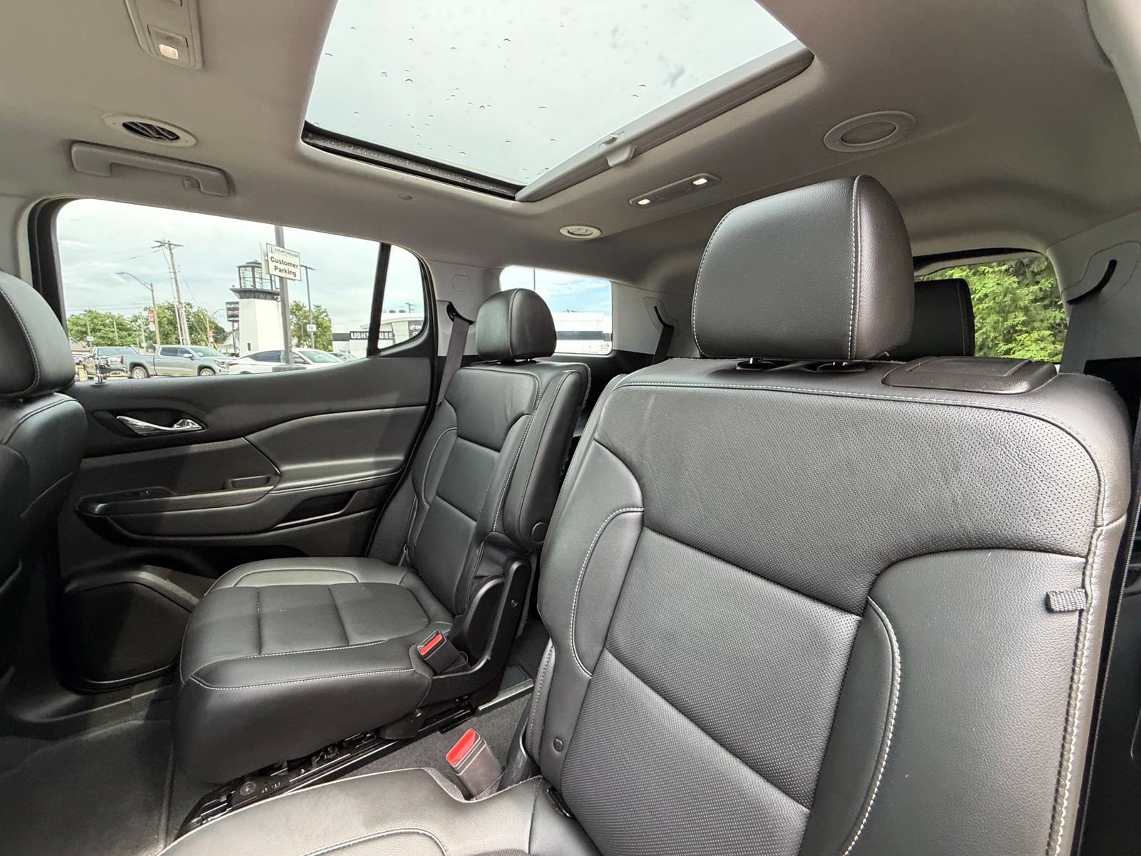 Used 2023 GMC Acadia SLT w/ Technology Package AWD/4WD image 25