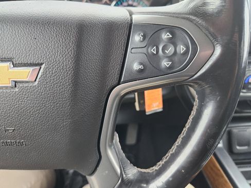 Used 2017 Chevrolet Silverado 1500 LTZ AWD/4WD image 14