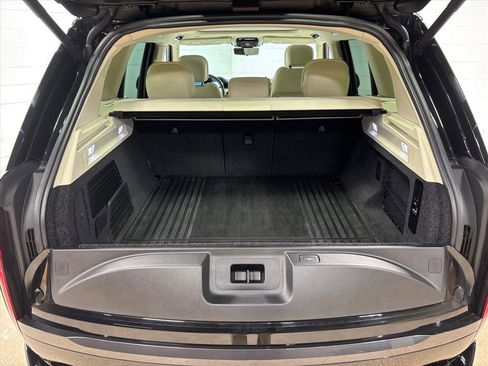 Used 2024 Land Rover Range Rover SE image 43