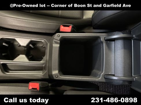 Used 2019 Volkswagen Tiguan SE w/ Panoramic Sunroof Package AWD/4WD image 27