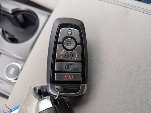 New 2026 Ford Explorer Active w/ Active Comfort Package image 35