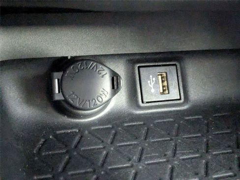 Used 2024 Toyota RAV4 XLE w/ Convenience Package AWD/4WD image 26