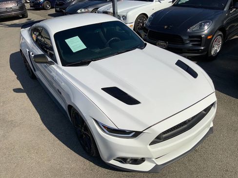 Used 2016 Ford Mustang GT Premium RWD image 14