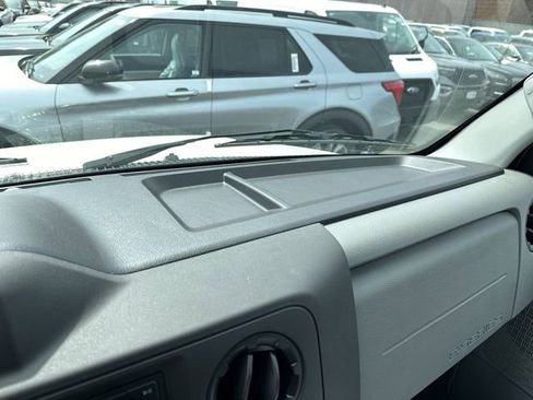 New 2024 Ford E-450 and Econoline 450 Super Duty w/ Power Windows & Locks Group image 23