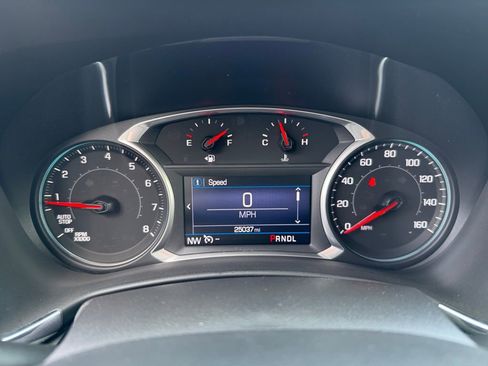 Used 2022 Chevrolet Equinox LT FWD image 14
