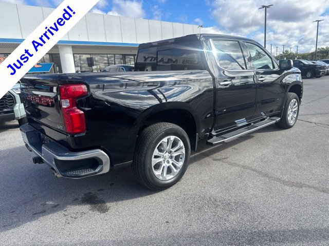 Used 2019 Chevrolet Silverado 1500 LTZ w/ LTZ Plus Package AWD/4WD image 4