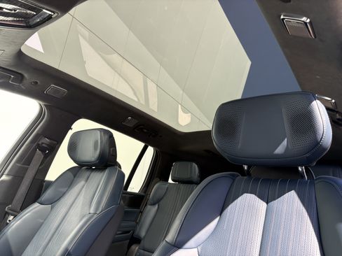 Certified 2025 Cadillac Escalade IQ Luxury 2 w/ LPO, Premium Carpet Package AWD/4WD image 22