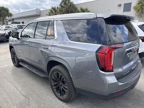 Used 2022 GMC Yukon SLE image 3