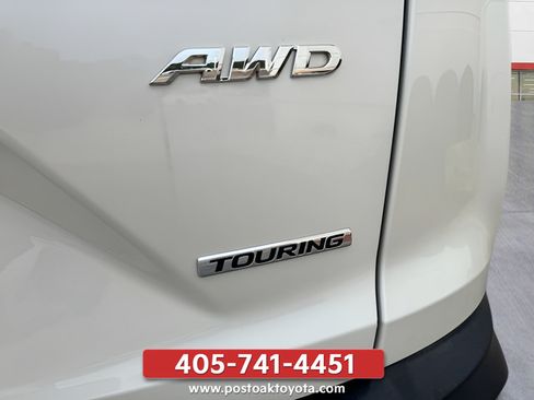 Used 2017 Honda CR-V Touring image 16