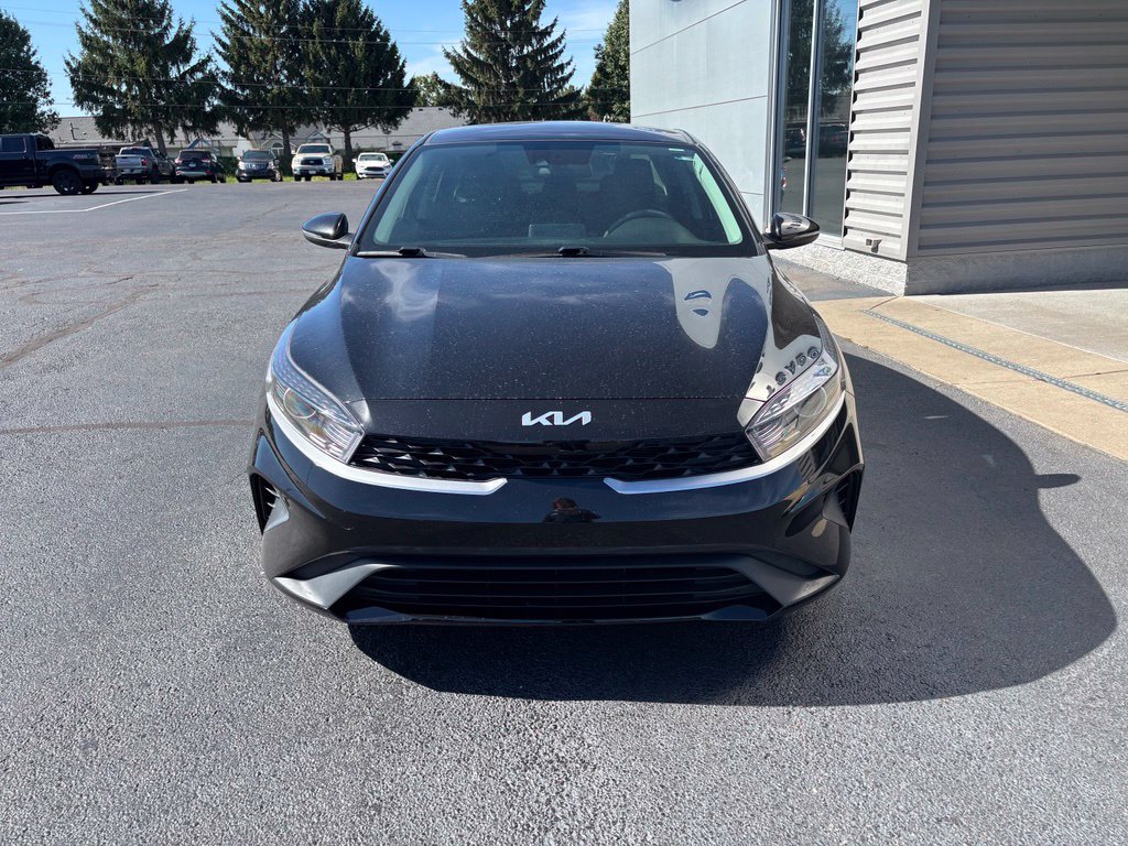 Used 2024 Kia Forte LXS w/ LXS Technology Package FWD image 10