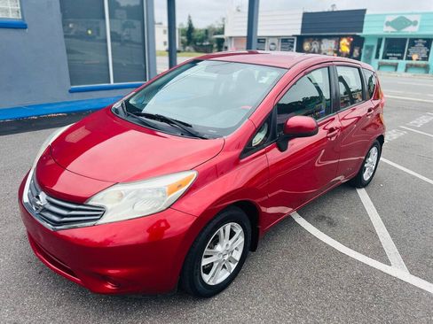 Used 2014 Nissan Versa Note SV image 2
