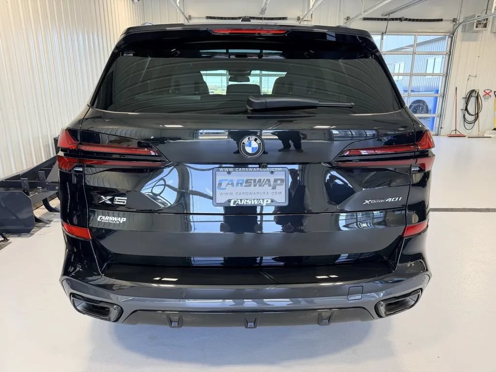 Used 2026 BMW X5 xDrive40i w/ M Sport Package AWD/4WD image 4