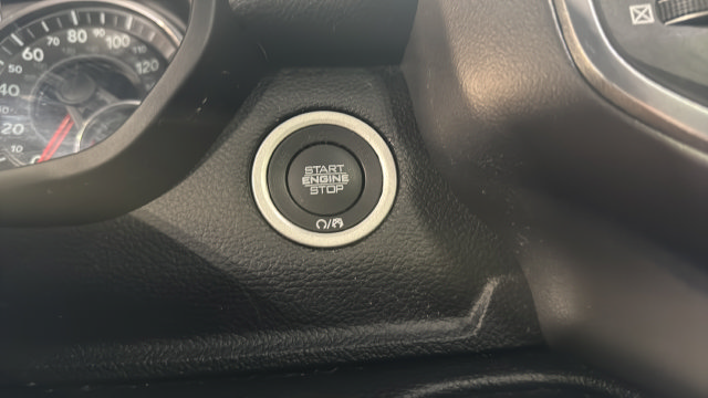 Used 2021 RAM 1500 Laramie AWD/4WD image 22
