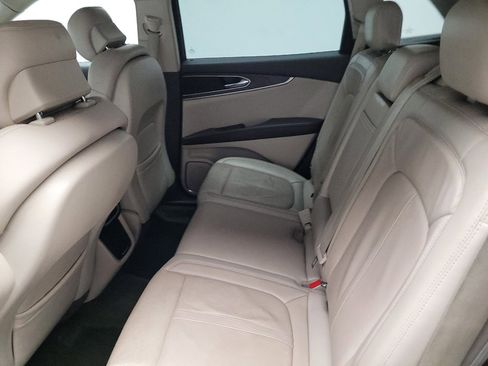 Used 2017 Lincoln MKX Reserve image 18