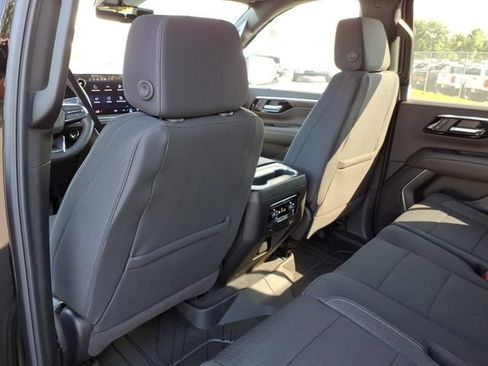 New 2026 Chevrolet Suburban LS AWD/4WD image 8
