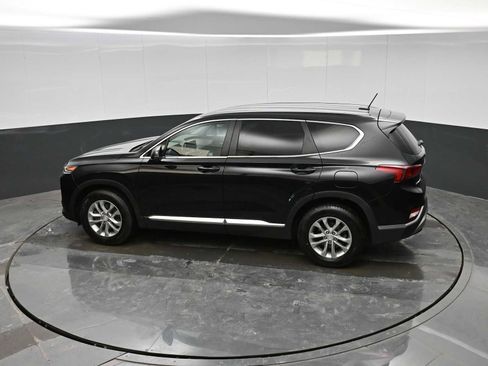 Used 2020 Hyundai Santa Fe SE image 28