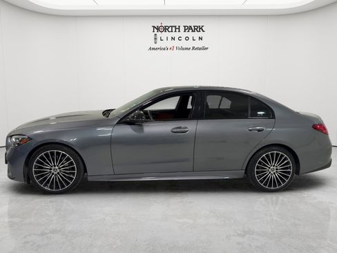 Used 2024 Mercedes-Benz C 300 Sedan image 2
