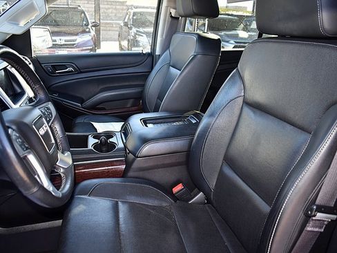 Used 2017 GMC Yukon SLT w/ Open Road Package image 17