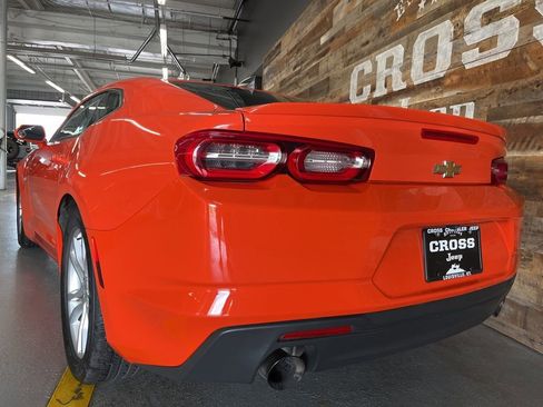 Used 2020 Chevrolet Camaro LS RWD image 19