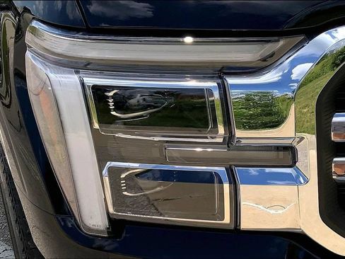 Used 2025 Ford F150 Lariat w/ Equipment Group 501A Mid AWD/4WD image 26