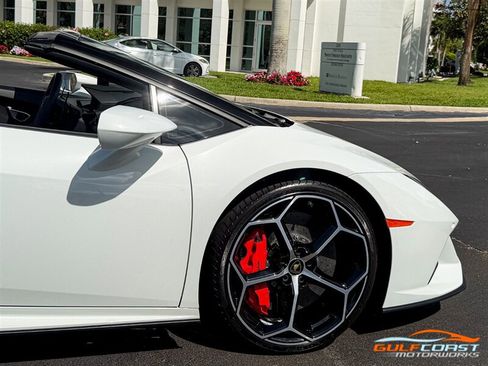 Used 2020 Lamborghini Huracan EVO AWD/4WD image 65