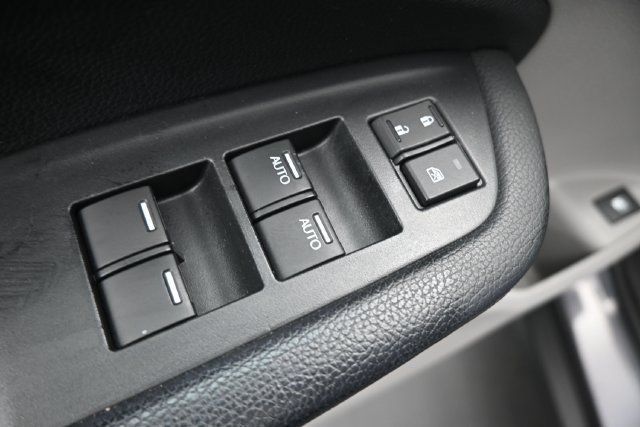 Used 2021 Honda Pilot EX image 13