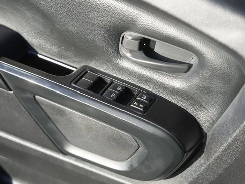 Used 2021 Nissan Titan S w/ S Utility Package image 28