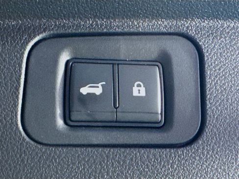 Used 2025 INFINITI QX80 Pure image 32