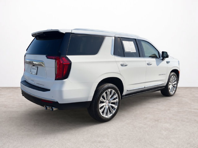 Used 2023 GMC Yukon Denali AWD/4WD image 5