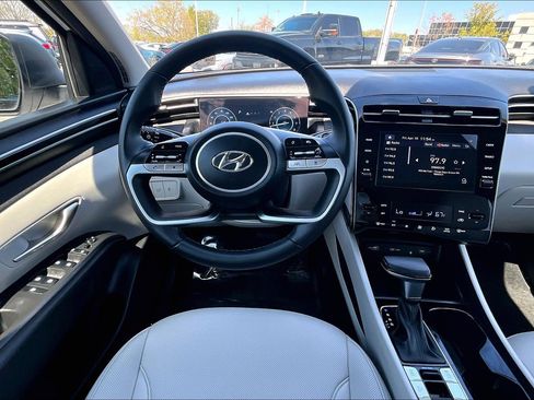 Used 2023 Hyundai Tucson SEL w/ Convenience Package image 5
