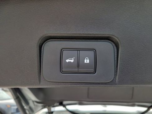 New 2026 Nissan Rogue SV FWD image 28