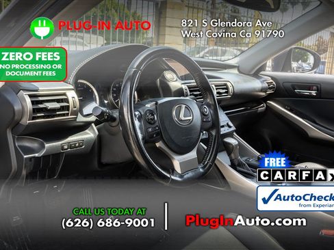 Used 2016 Lexus IS 200t RWD image 5