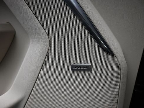 Used 2022 GMC Yukon XL Denali w/ Max Trailering Package image 11